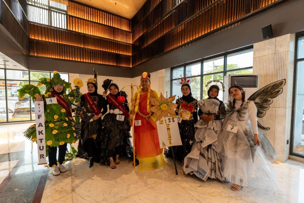 Fashion Show Eco Kartini KENCANA Group