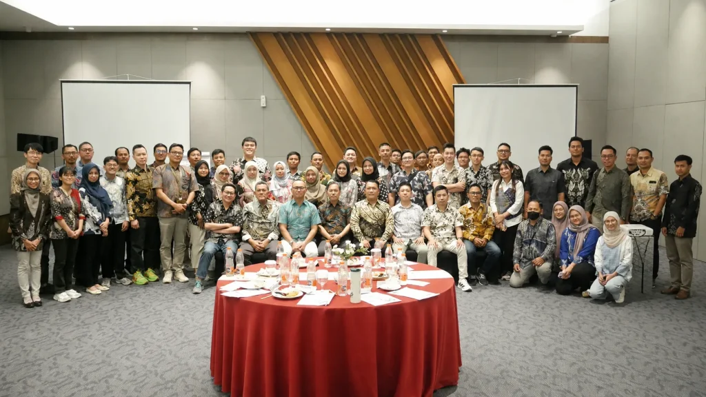 Pelatihan Kepemimpinan KENCANA Group